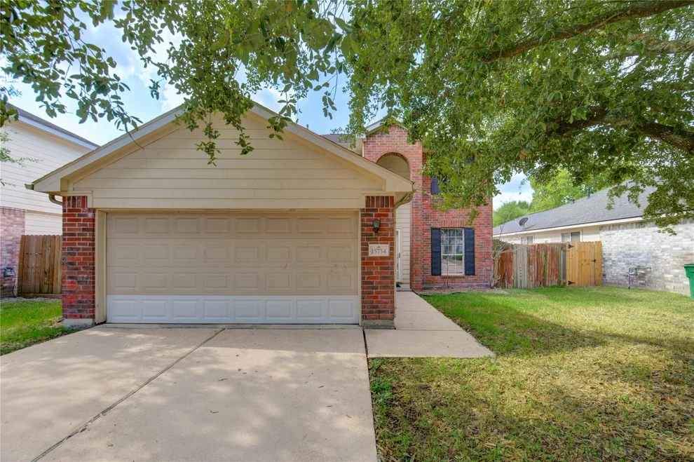 Unit for sale at 15734 Briargate Court, Missouri City, TX 77489