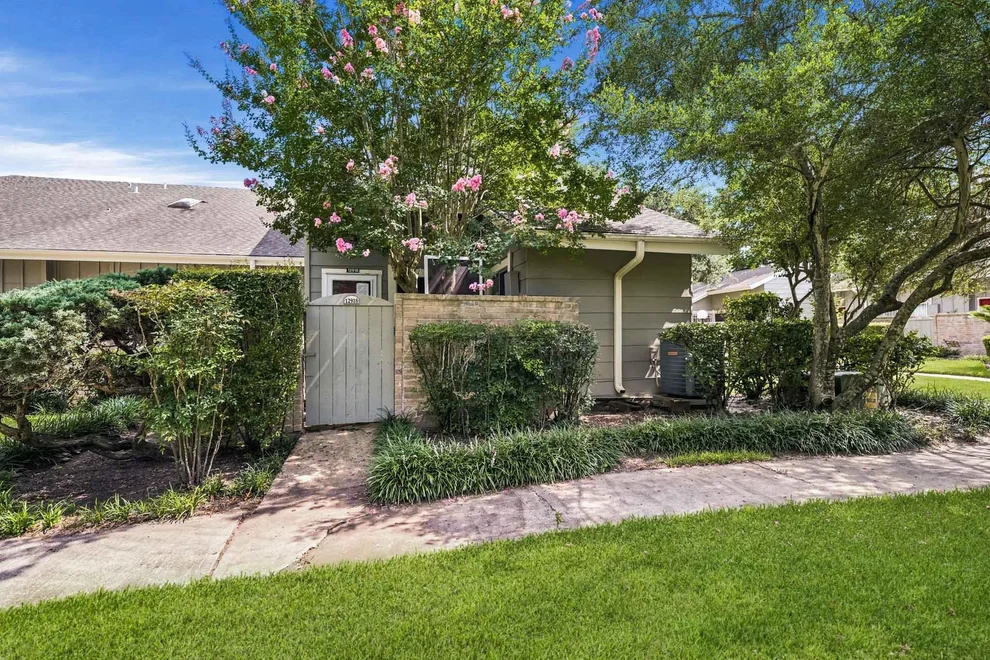 Unit for sale at 12918 Wirevine Lane, Houston, TX 77072