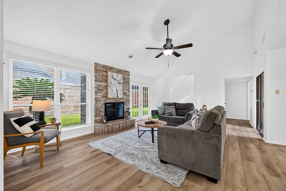Unit for sale at 2939 Ashford Trail Drive, Houston, TX 77082