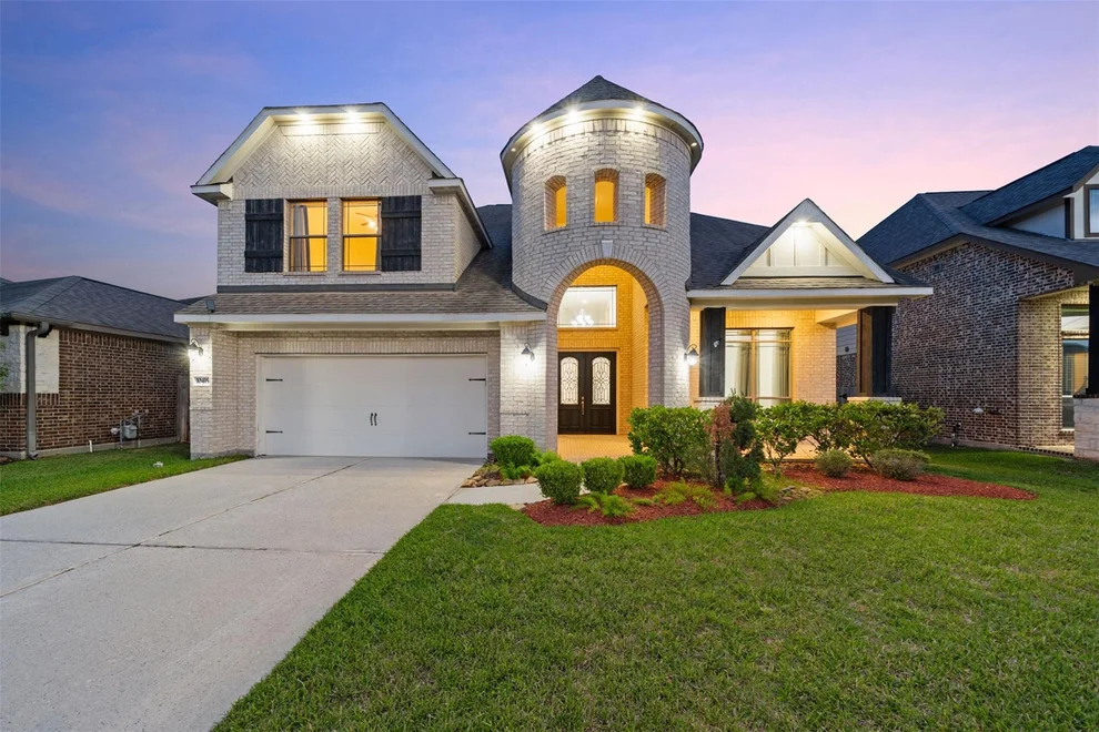 Unit for sale at 10419 Silver Shield Way, Tomball, TX 77375