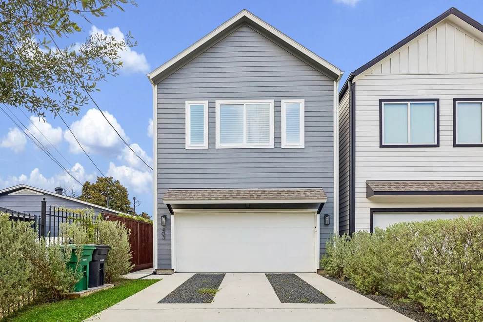 Unit for sale at 403 Fenn Street, Houston, TX 77018