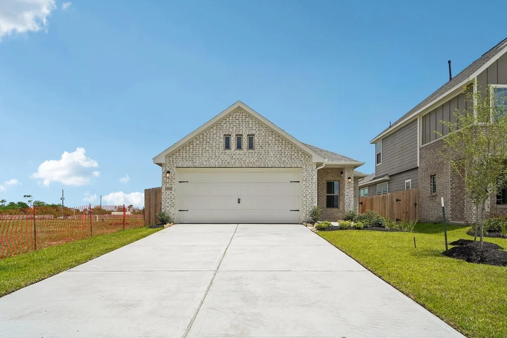 Unit for sale at 21115 Autumn Heights Drive, Bonney, TX 77583