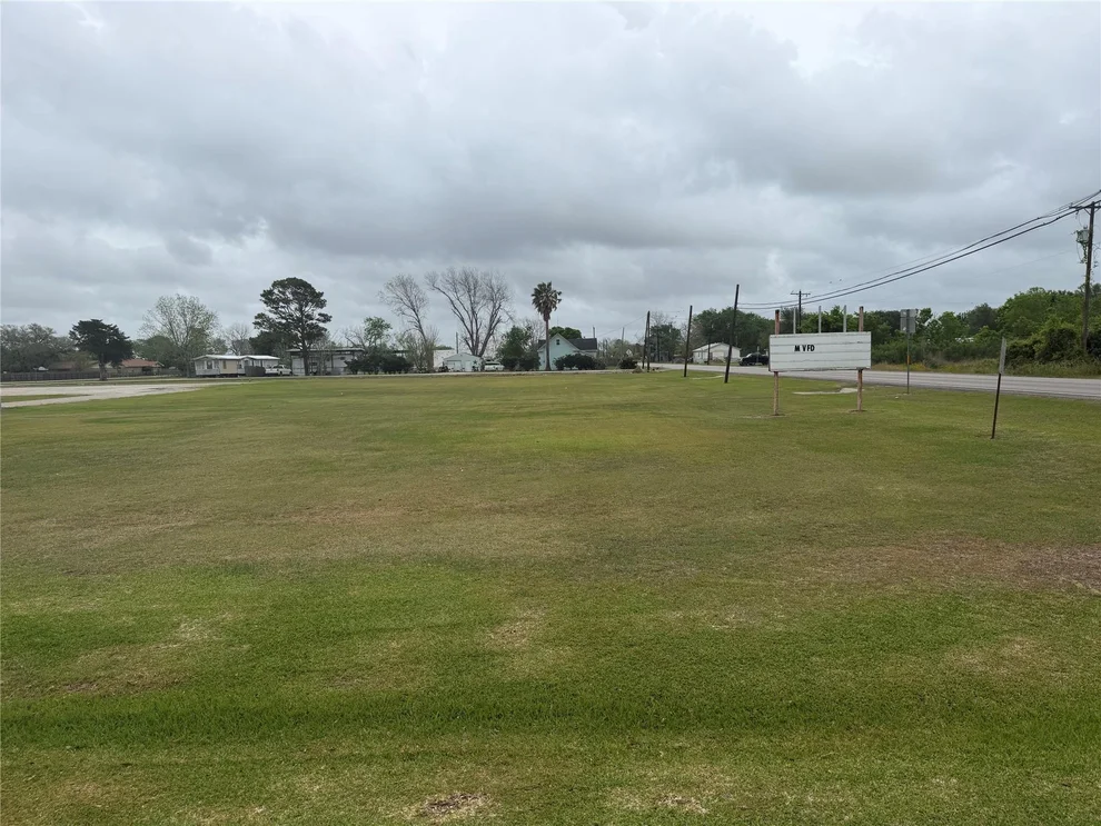 Unit for sale at lot 11-14 3rd Street, Midfield, TX 77458