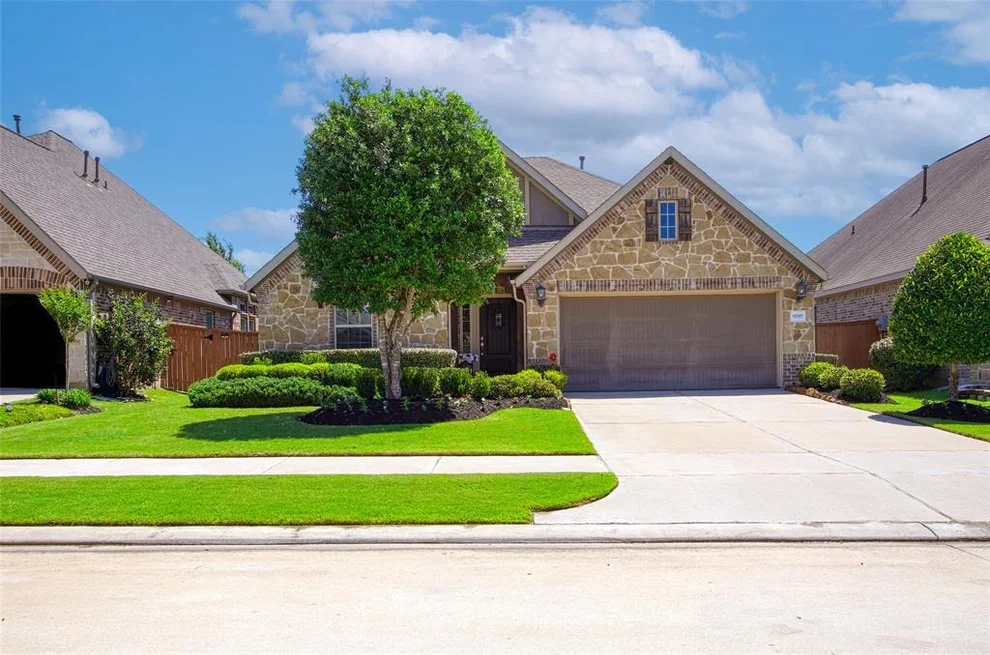 Unit for sale at 10519 Menelaws Trail, Richmond, TX 77407