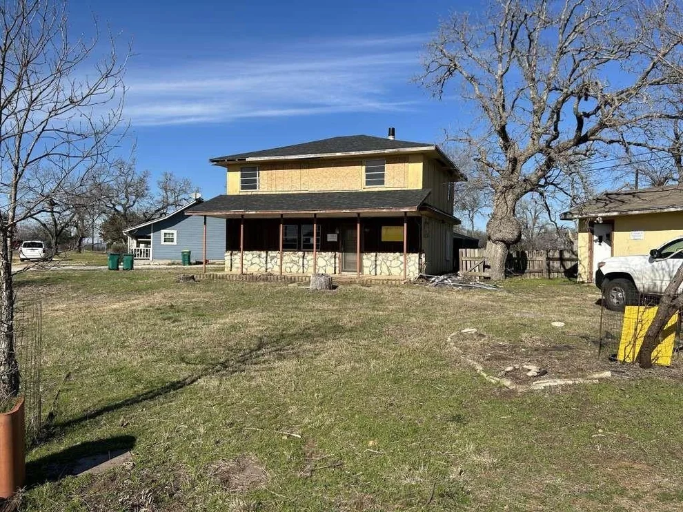 Unit for sale at 701 Oak Lane, Cottonwood Shores, TX 78657