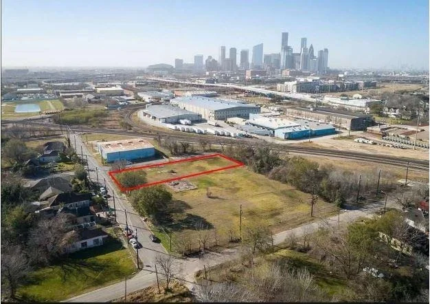 Unit for sale at 2295 Harrington Street, Houston, TX 77026