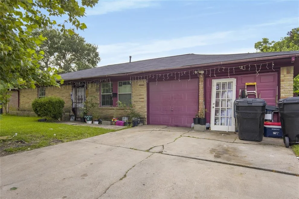 Unit for sale at 4115 Trail Lake Drive, Houston, TX 77045