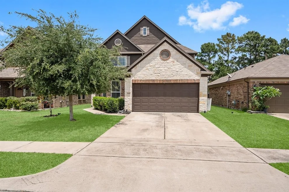 Unit for sale at 10606 Chestnut Pathway, Tomball, TX 77375