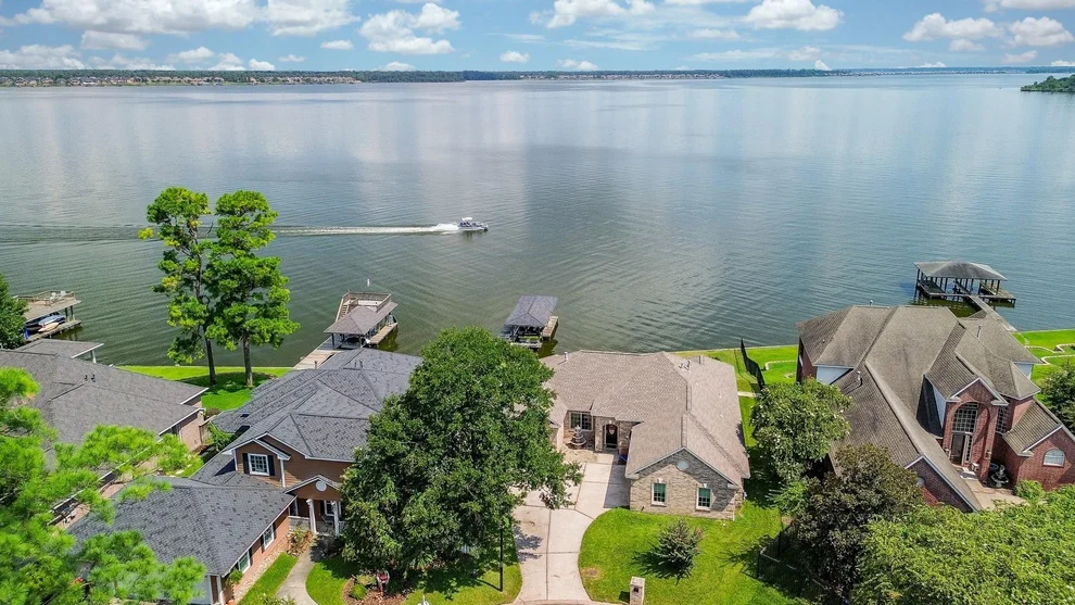 Unit for sale at 3815 Indian Mound Trail, Crosby, TX 77532
