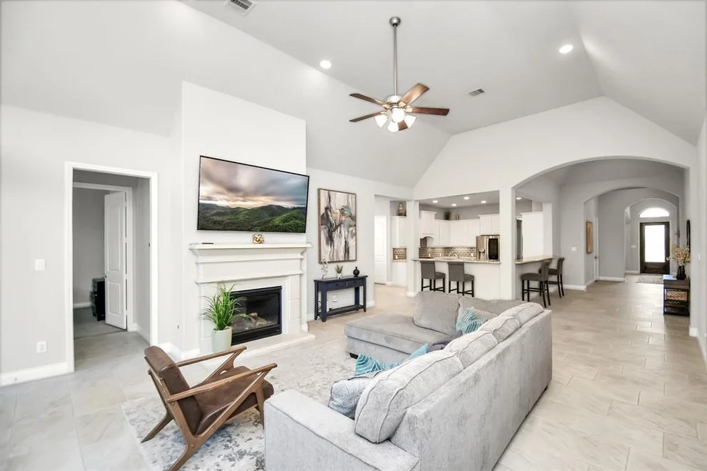 Unit for sale at 3835 Tarragon Bend Drive, Richmond, TX 77406