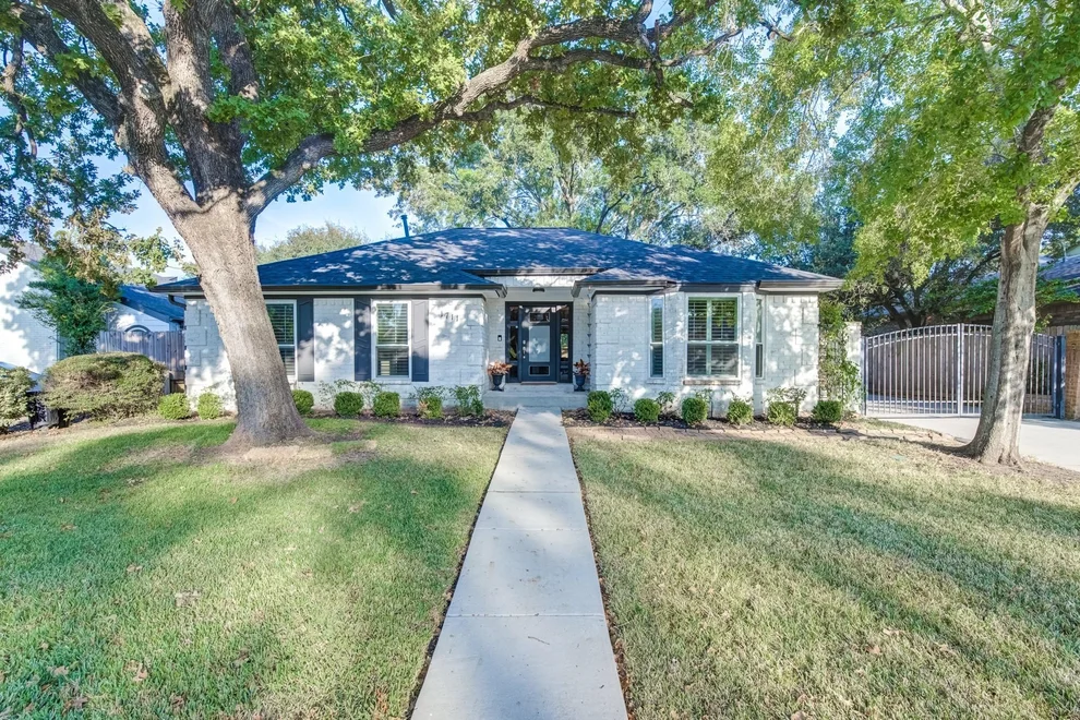 Unit for sale at 1711 S Kirkwood Road, Houston, TX 77077