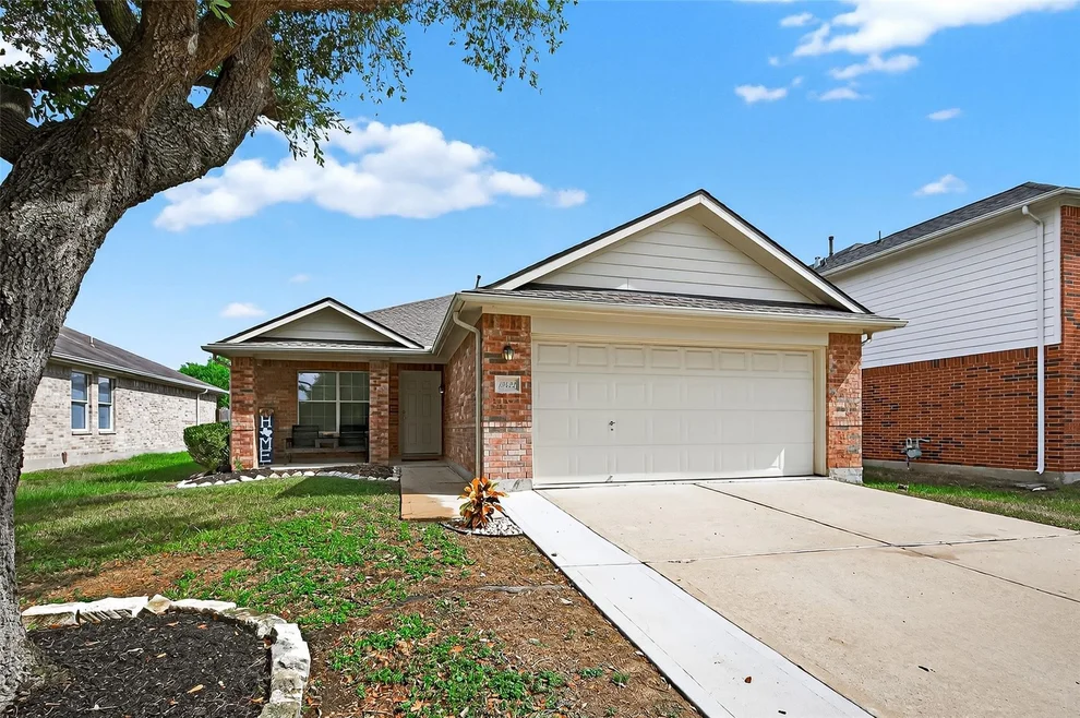 Unit for sale at 19422 Cypressthorn Lane, Katy, TX 77449