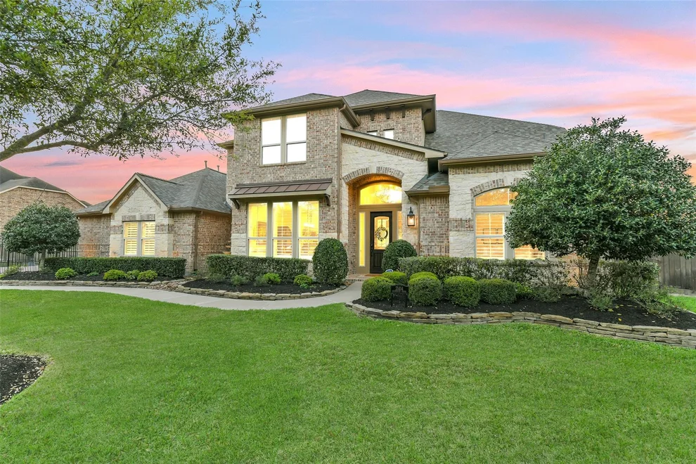 Unit for sale at 21414 Fairhaven Creek Drive, Cypress, TX 77433