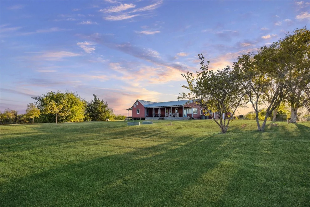 Unit for sale at 1017 Rockhouse Road, New Ulm, TX 78950
