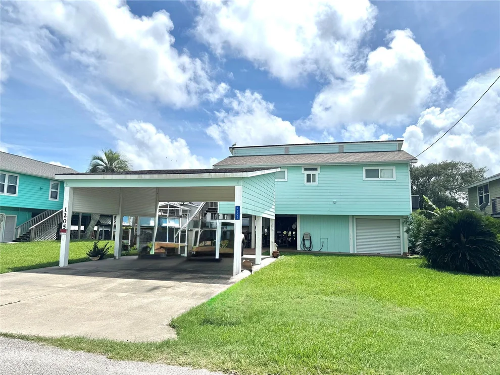 Unit for sale at 1205 Bay Street, Crystal Beach, TX 77650