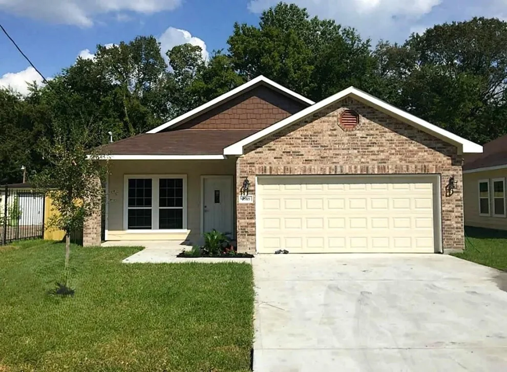 Unit for sale at 7918 Beckley Street, Houston, TX 77088