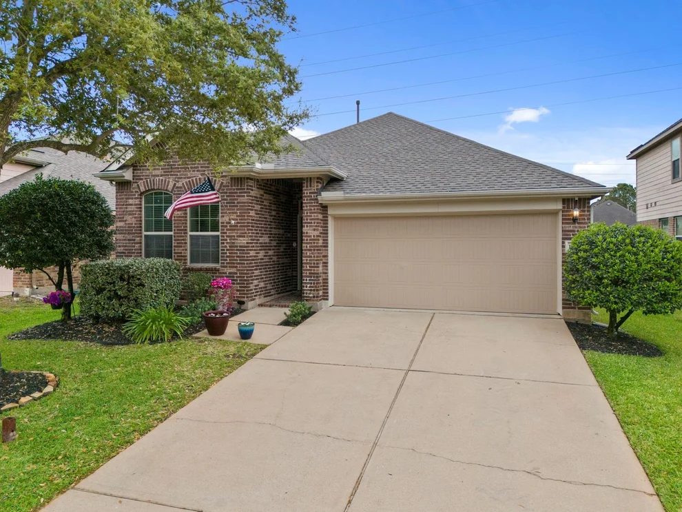 Unit for sale at 11026 Heartland Grove Drive, Richmond, TX 77406