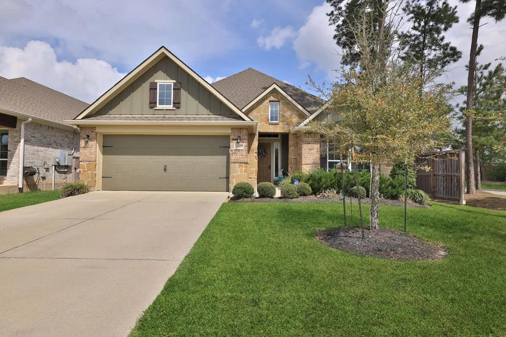 Unit for sale at 3345 Rolling View Court, Conroe, TX 77301