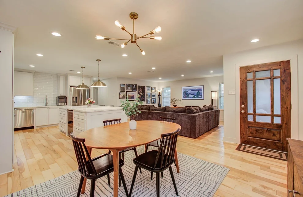 Unit for sale at 3810 Galway Lane, Houston, TX 77080