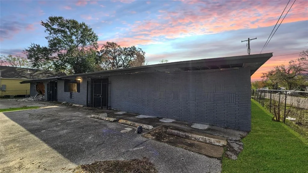 Unit for sale at 4524 Balkin Street, Houston, TX 77021
