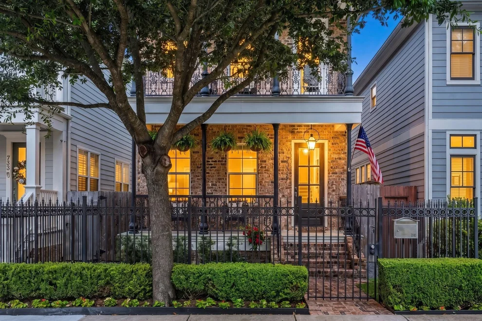 Unit for sale at 733 Ashland Street, Houston, TX 77007