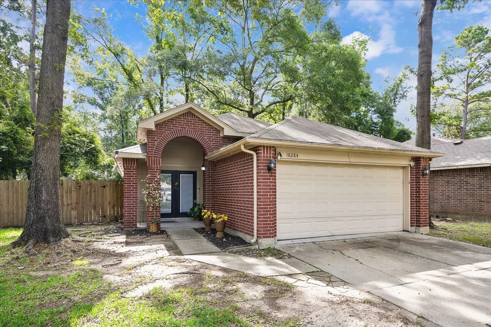 Unit for sale at 18284 Hollyberry Ct, Porter, TX 77365