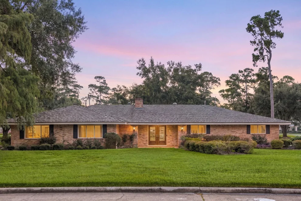 Unit for sale at 6207 Coral Gables Drive, Houston, TX 77069