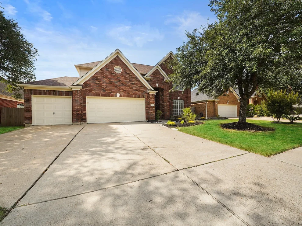Unit for sale at 9106 Stone Porch Lane, Houston, TX 77064