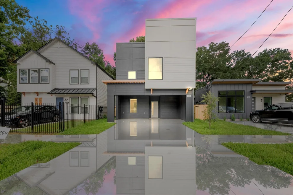 Unit for sale at 1275 Dewalt Street, Houston, TX 77088