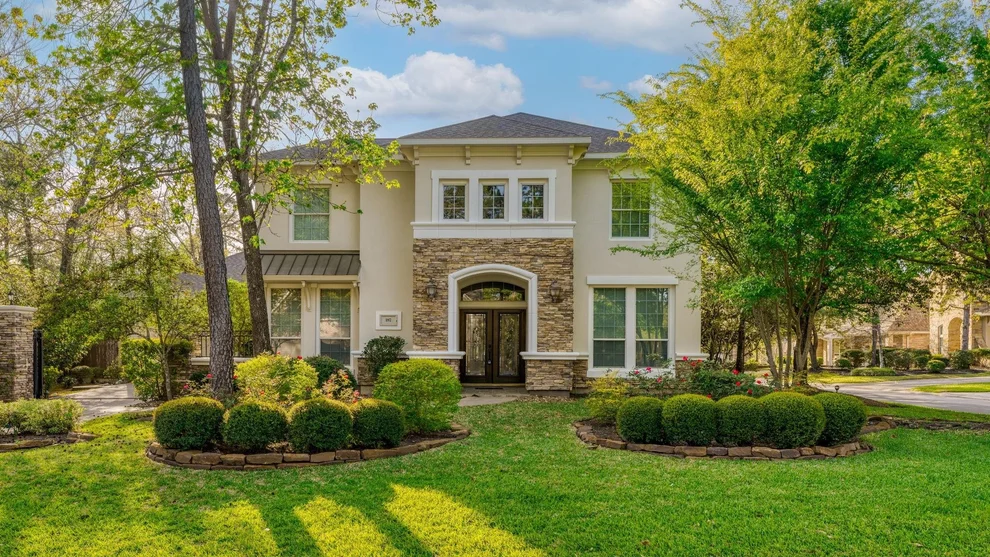 Unit for sale at 187 E Lansdowne Circle, The Woodlands, TX 77382