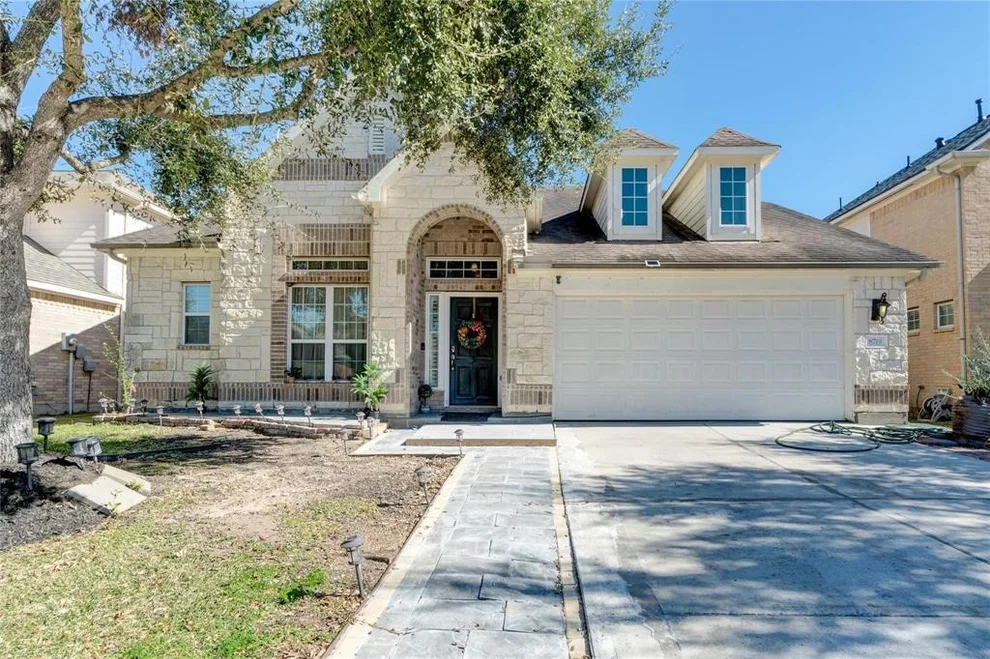 Unit for sale at 8719 Sunrise Terrace Lane, Richmond, TX 77407