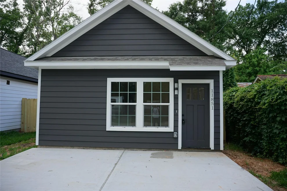Unit for sale at 11851 Nelwood Street, Willis, TX 77318