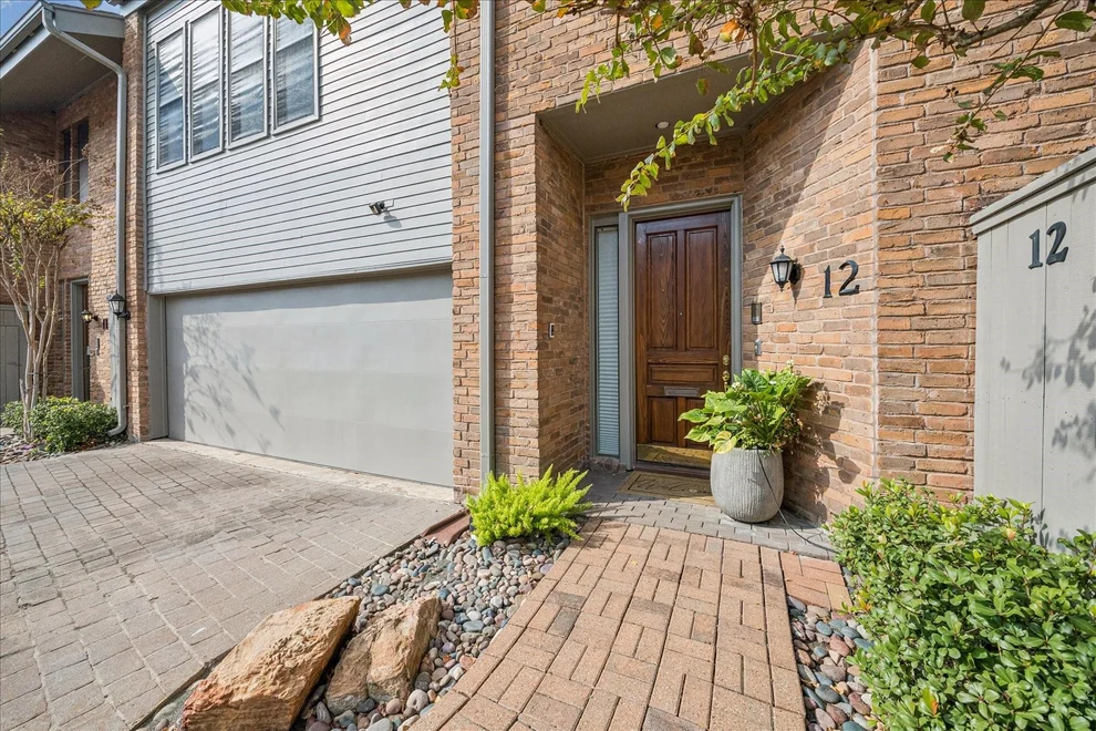 Unit for sale at 6000 Sugar Hill Drive, Houston, TX 77057