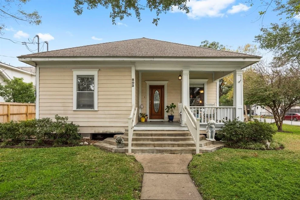 Unit for sale at 803 Woodland Street, Houston, TX 77009