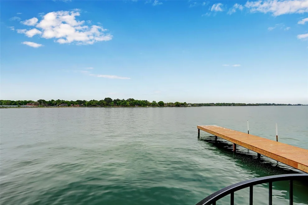 Unit for sale at 7041 Kingston Cove Lane, Willis, TX 77318