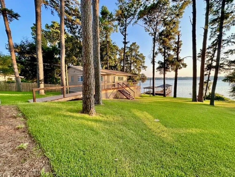 Unit for sale at 3096 Renee Drive, Chandler, TX 75758