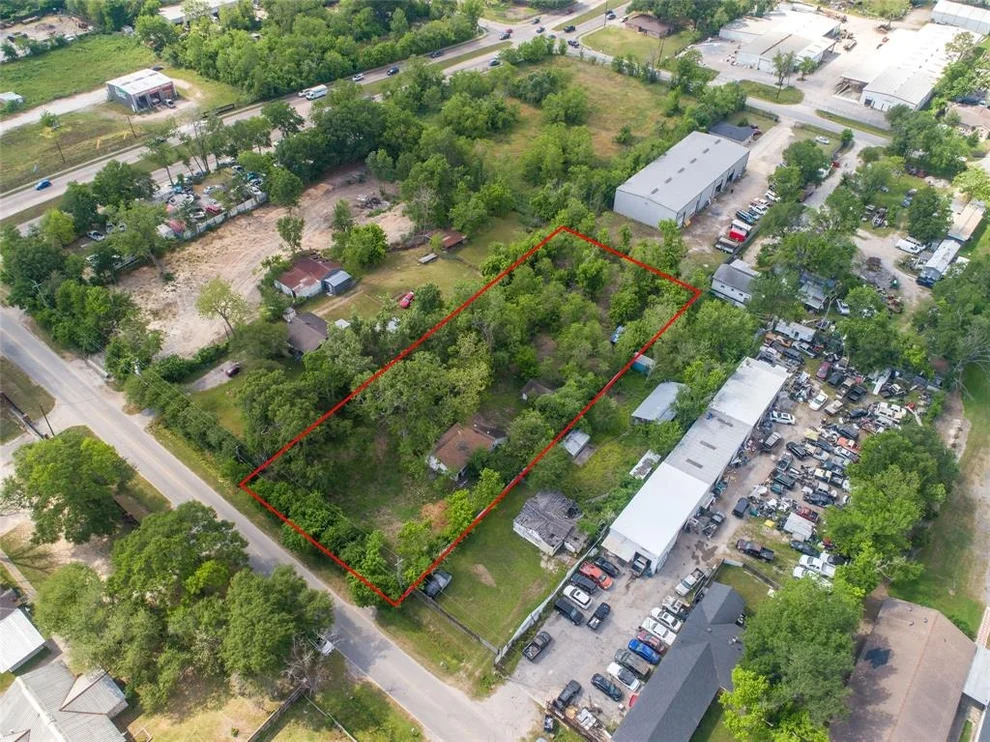 Unit for sale at 5912 Spindle Drive, Houston, TX 77086