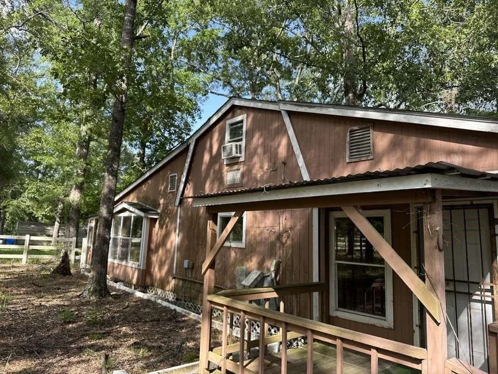 Unit for sale at 110 Stewart Street, Coldspring, TX 77331