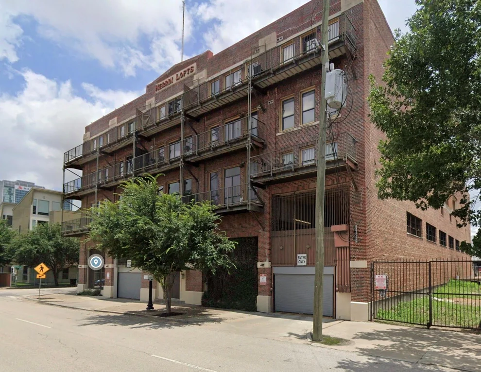Unit for sale at 2205 Mckinney Street, Houston, TX 77003