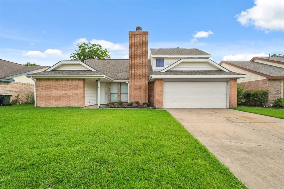 Unit for sale at 1007 Sugardale Court, Sugar Land, TX 77498