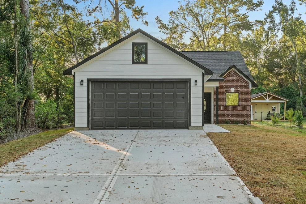 Unit for sale at 2442 Mohawk Bend, Willis, TX 77378