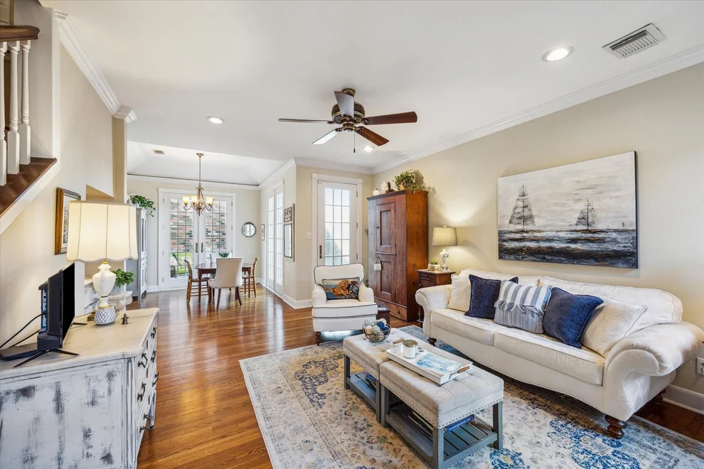 Unit for sale at 4106 Childress Street, Houston, TX 77005