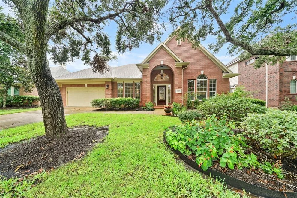 Unit for sale at 3215 Mill House Run, Missouri City, TX 77459