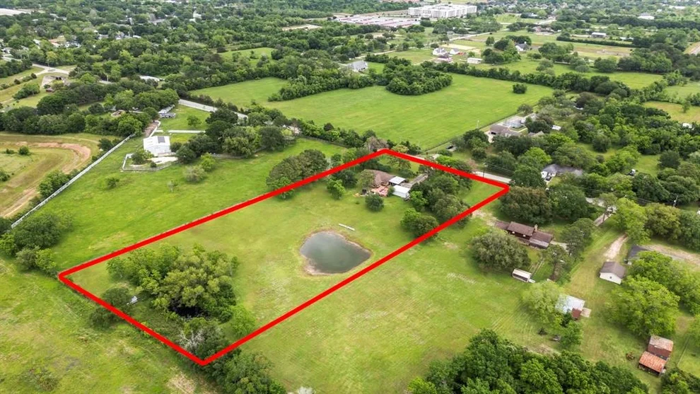 Unit for sale at 1209 Texas Avenue, League City, TX 77573