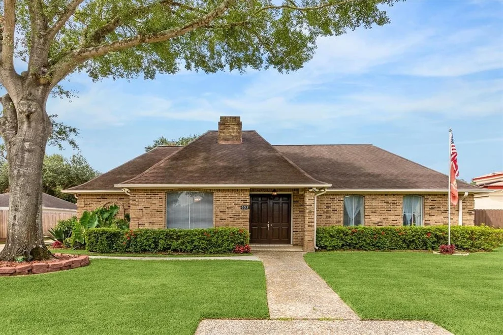 Unit for sale at 603 Westview Terrace Drive, Sealy, TX 77474