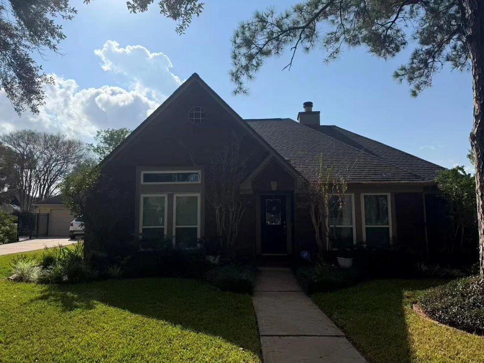 Unit for sale at 5026 Cave Run Drive, Missouri City, TX 77459