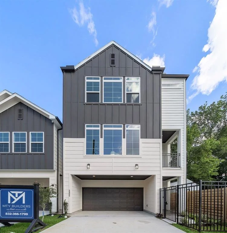 Unit for sale at 5905 Brinkman Street, Houston, TX 77091
