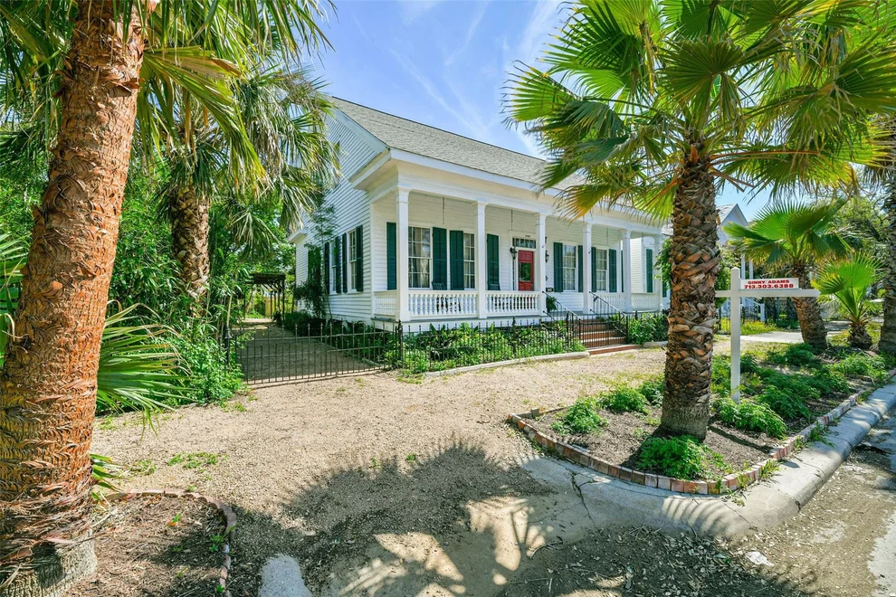 Unit for sale at 1309 Broadway Street, Galveston, TX 77550