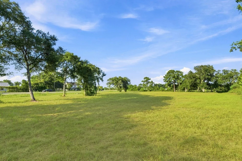 Unit for sale at 6255 Main Street, Hitchcock, TX 77563