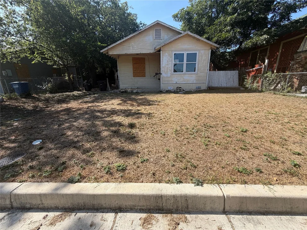 Unit for sale at 706 Gulf, San Antonio, TX 78202